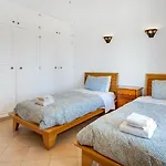 Ursinho By Algarve Holidays אלבופיירה